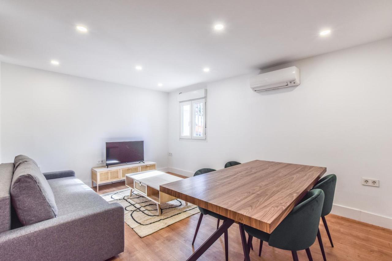 Apartamentos Reformados En Vallecas Madrid Exteriér fotografie