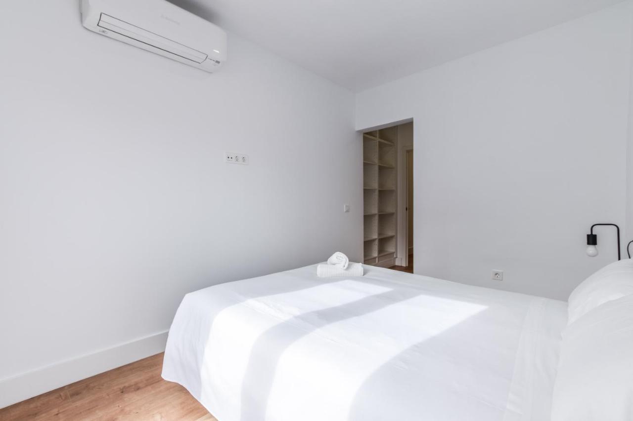 Apartamentos Reformados En Vallecas Madrid Exteriér fotografie